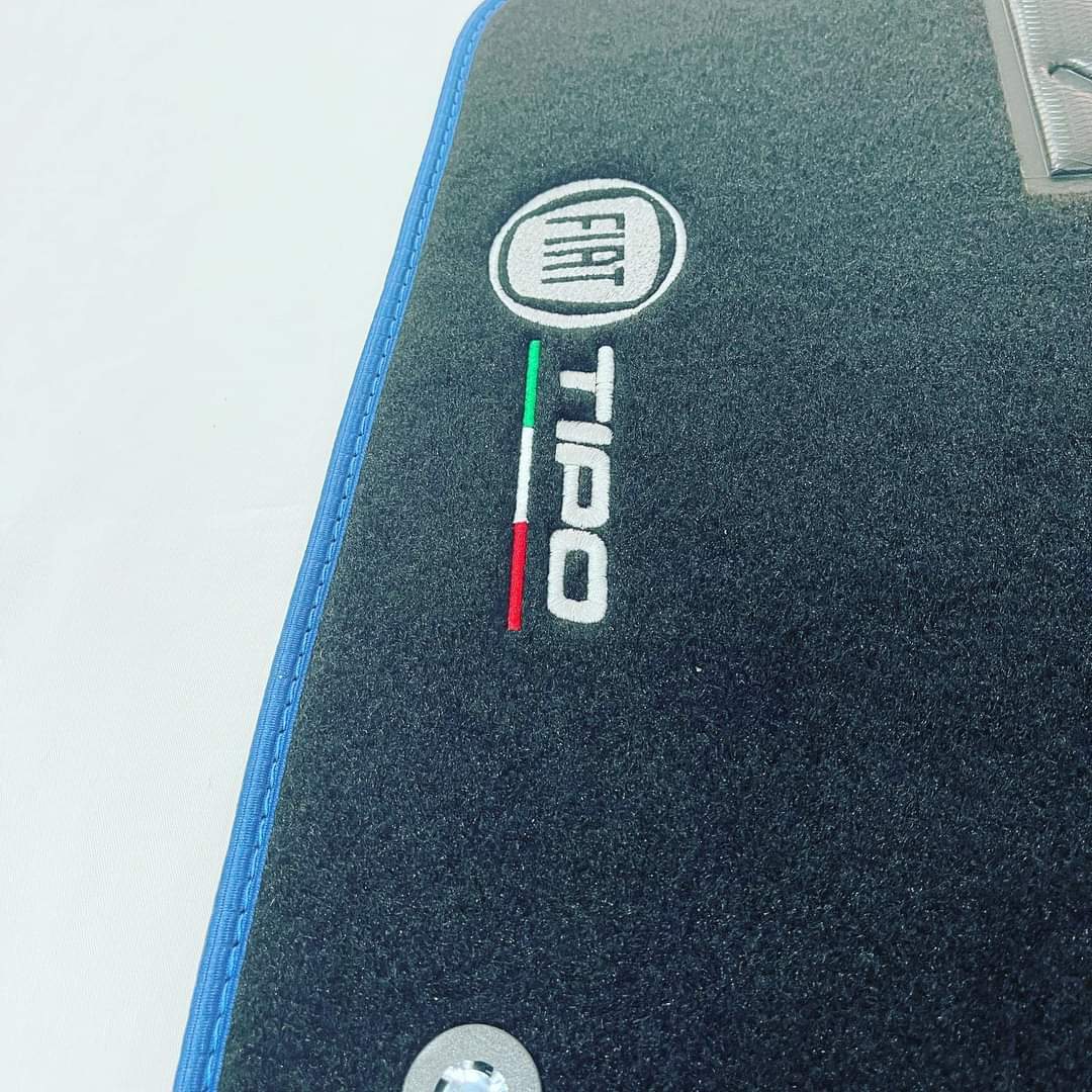 Tappetini auto Fiat tipo 2015> logo Fiat o abarth