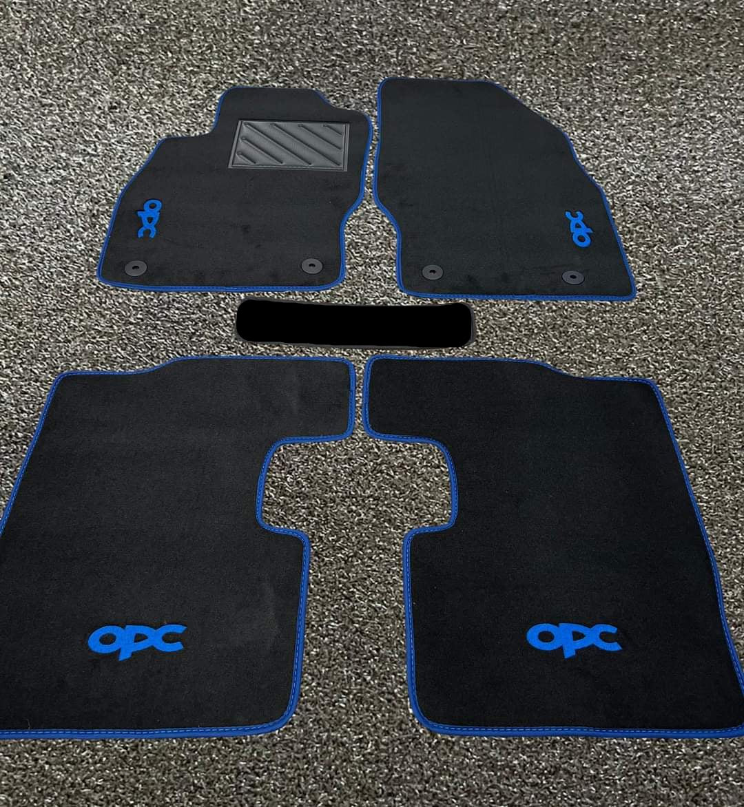 Tappetini Opel Corsa OPC logo