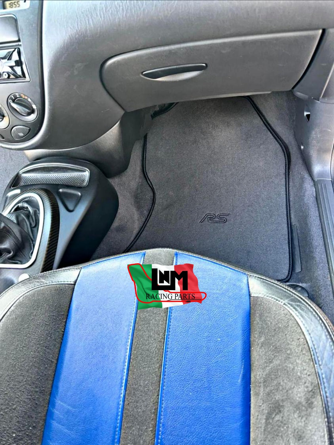 Tappetini simil originali Ford focus RS MK1 1998-2005 velluto premium nero  + logo RS personalizzato nero riproduzione originali