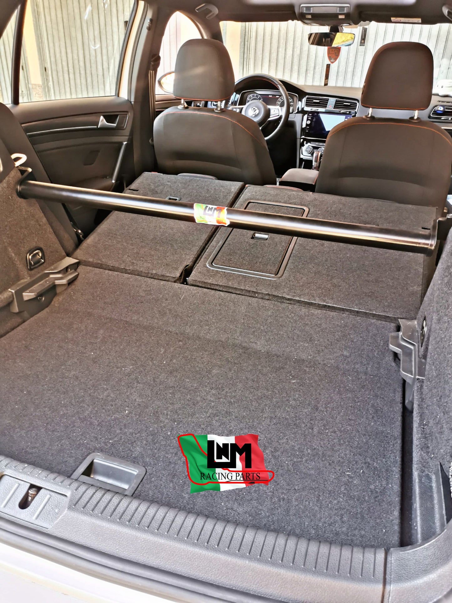 Barra irrigidimento baule duomi posteriore LNM Volkswagen Golf 7  7.5 8 8.5 GTI / TSI / TDI / R Leon MK3 (mantenendo i sedili post. montati)