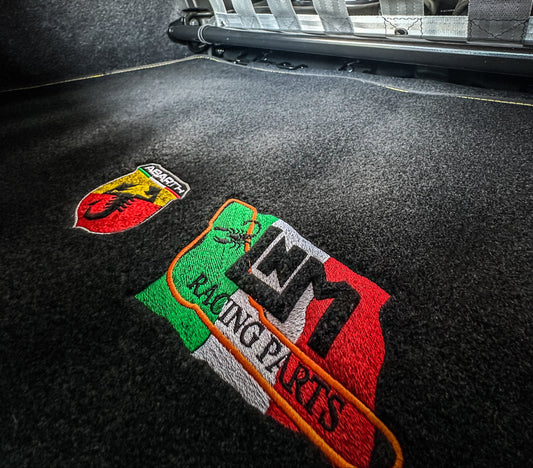 Tappeto baule mantenendo i sedili posteriori 500abarth / punto abarth / punto evo abarth / fiat punto / Alfa mito logo abarth / alfa romeo